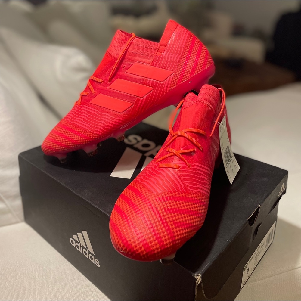 NWT Adidas NEMEZIZ 17.1 FG Soccer Cleats size 9 US
